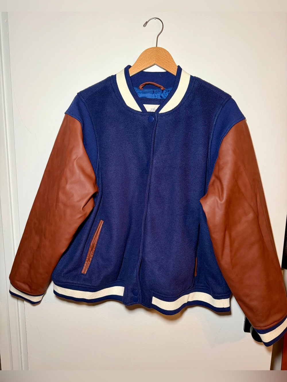 NWT Universal Thread shrunken varsity jacket navy blue and brown Size XXL